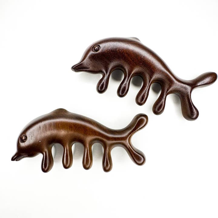 Smile Boutiques - Wholesale Head Scratcher/Massager - Natural Sandal Wood Dolphin Scalp Massager