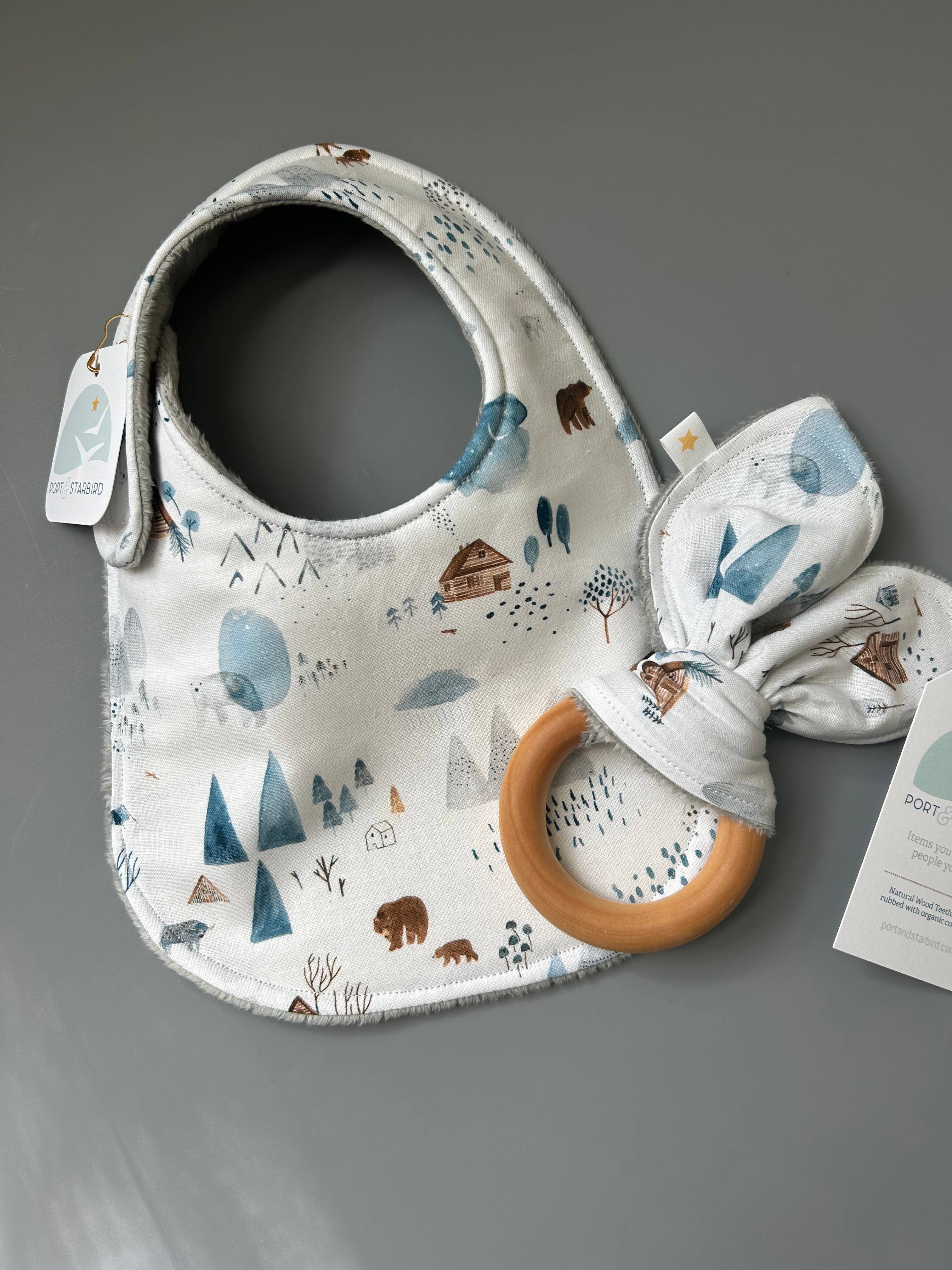 Port & Starbird - Vente Bavoir - bébés - Bavoir Winter Forest1