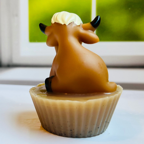 1111 Elm Candle & Soap Shoppe - Wholesale Bar Soap - Highland Cow Soap2