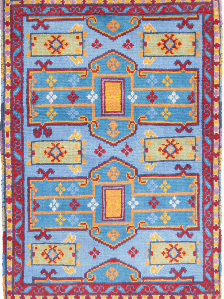 Revival 2’ 8″ x 3’ 10” for wholesale by ALRUG