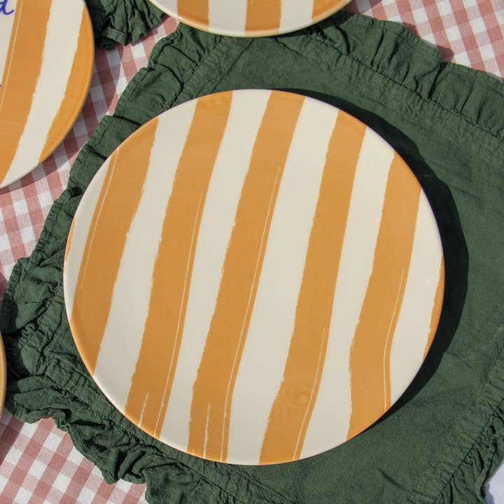 Pó de Barro - Wholesale Dinner Plate - Dinner Plate Stripes Mood 3