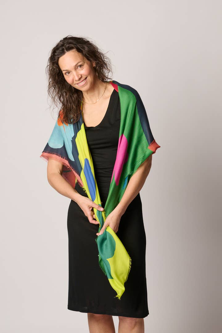 Margolis Pineo Italia - Wholesale Scarf - Women's - Campo dei Fiori Travel Scarf/Wrap11