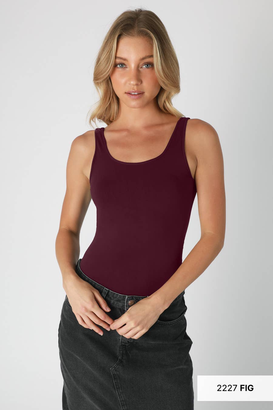 NIKIBIKI – Großhandel Tanktop – Damen – NS7810 - Kurzer Panzer17