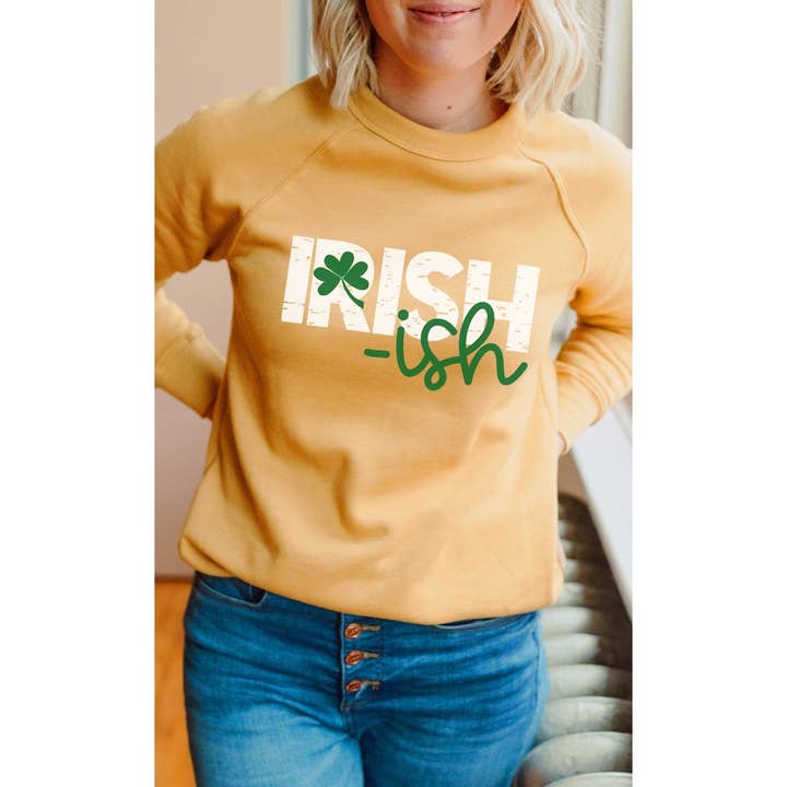 Sweatshirt irlandais avec trèfle Shamrock pour la Saint-Patrick pour la vente par Kissed Apparel