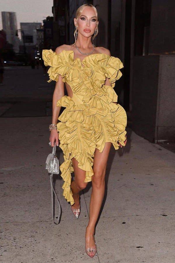 Aria Romance - Wholesale Dress - Women's - Pleated Halter Neck Midi Dress1