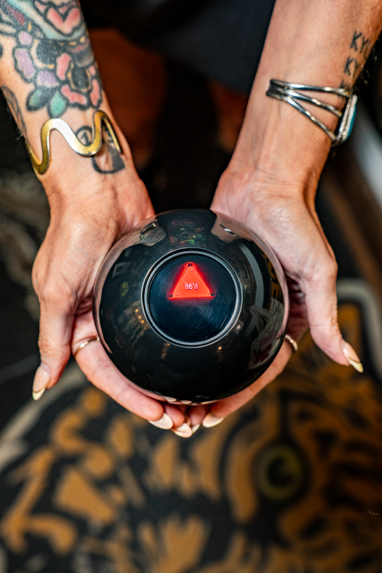 Mover & Shaker - Wholesale Dice - Classic 8 Ball5