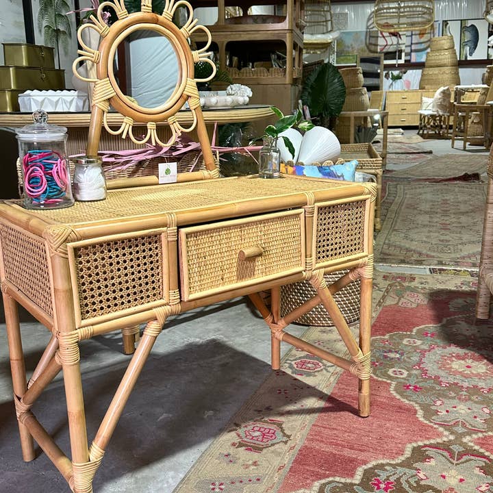 Auden & Avery - Wholesale Wood Toy - Kids - Jessie Kids Rattan Vanity2