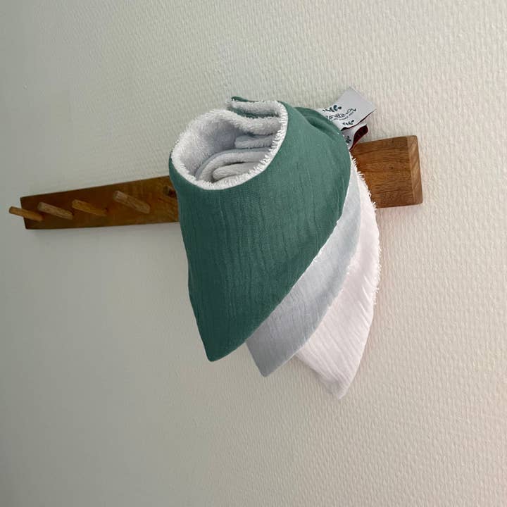 Carotte & Cie - Wholesale Bib - Baby - Set of 3 mini bibs cotton gauze plain ice blue2