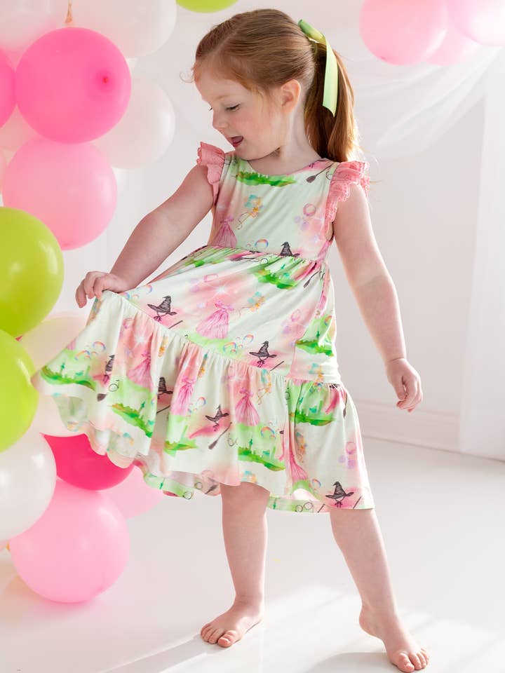 Riley & Rett – Engroshandel Kjole - Børn – Populær Flæse Blondeærme Lagdelt Snurretur2