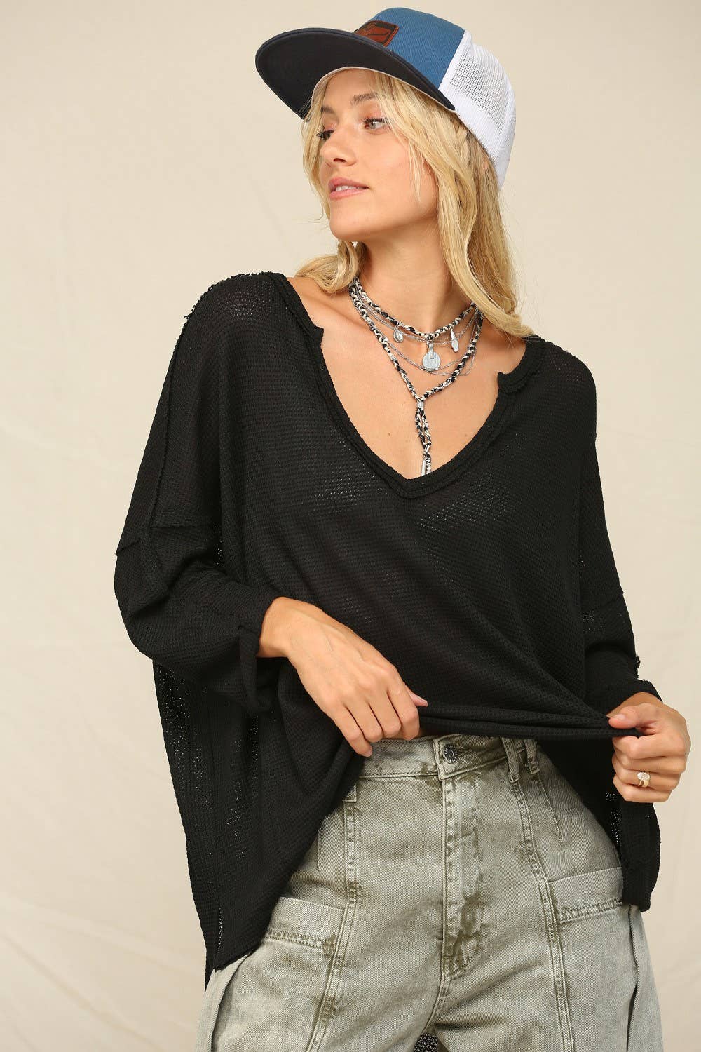 KyeMi - Wholesale Tunic - Women's - Thermal V-Neckline Exposed Seaming Top4