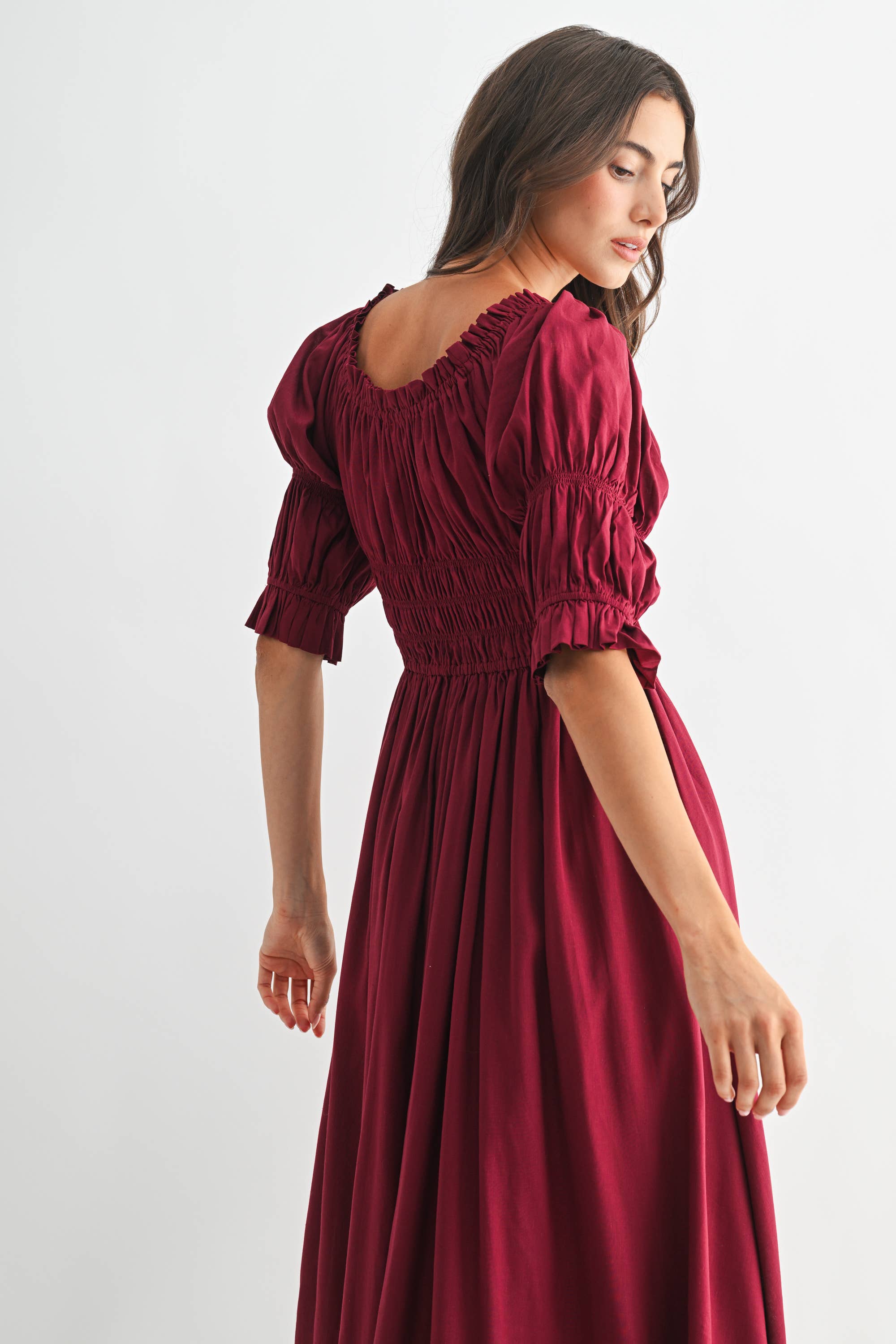 Camellia - Vente Robe – femme - ROBE MIDI ÉPAULES DÉNUDÉES SMOCKÉE AVEC JUPE PLISSÉE13