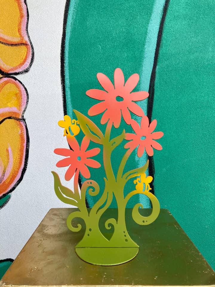 Fiori amichevoli per la vendita all'ingrosso da parte di Garden Deva Sculpture Co.