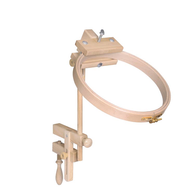 SGN Group LTD – Großhandel Kreuzstich-/Stickzubehör – Stickständer und Stickrahmen mit Sitz- und Tischhalterung1