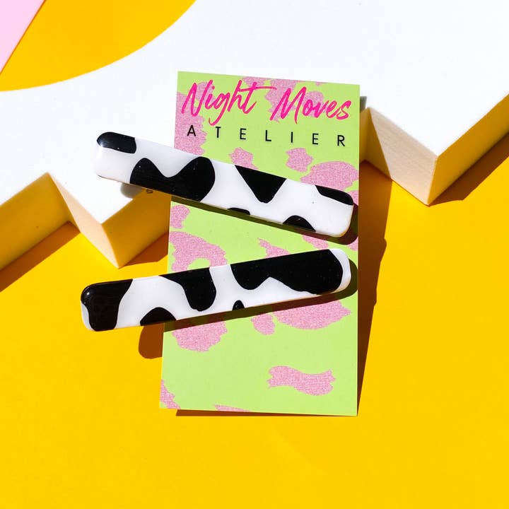 Fermaglio per capelli sottile in argilla polimerica con stampa mucca per la vendita all'ingrosso da parte di Night Moves Atelier