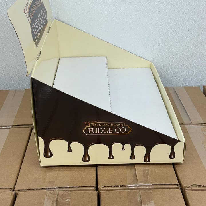 Devons Mackinac Island Fudge - Wholesale Retailer Display - Food & Drink - 6 Fudge Flavor Counter Display1