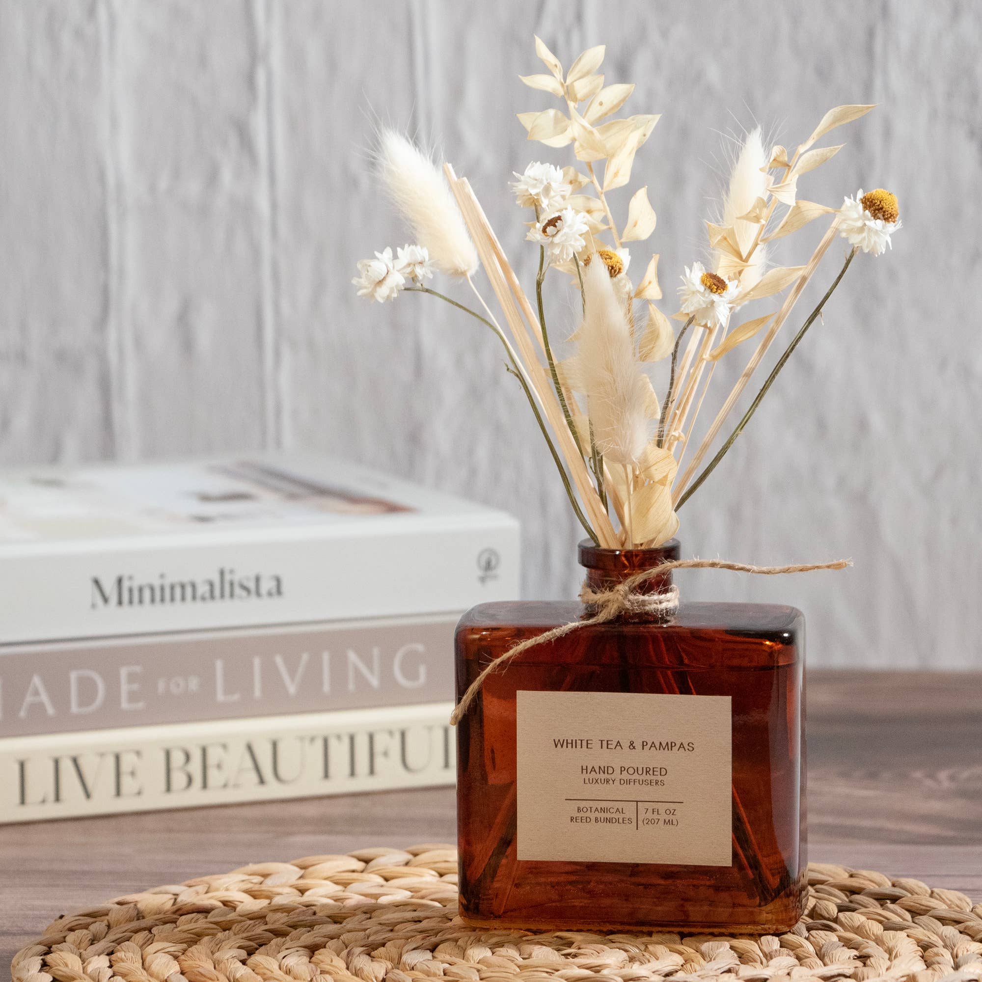 Andaluca - Wholesale Reed Diffuser - SAMPLE White Tea & Pampas Bouquet Reed Bundle Diffuser4