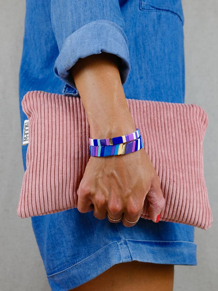 Pochette - Rose pour la vente par Ateliermhoon