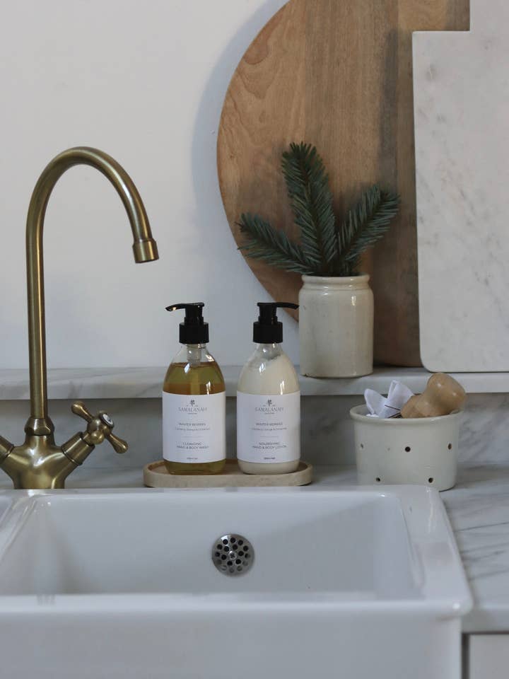 Winter Berries Hand Wash & Lotion for wholesale by Samalanah Collection