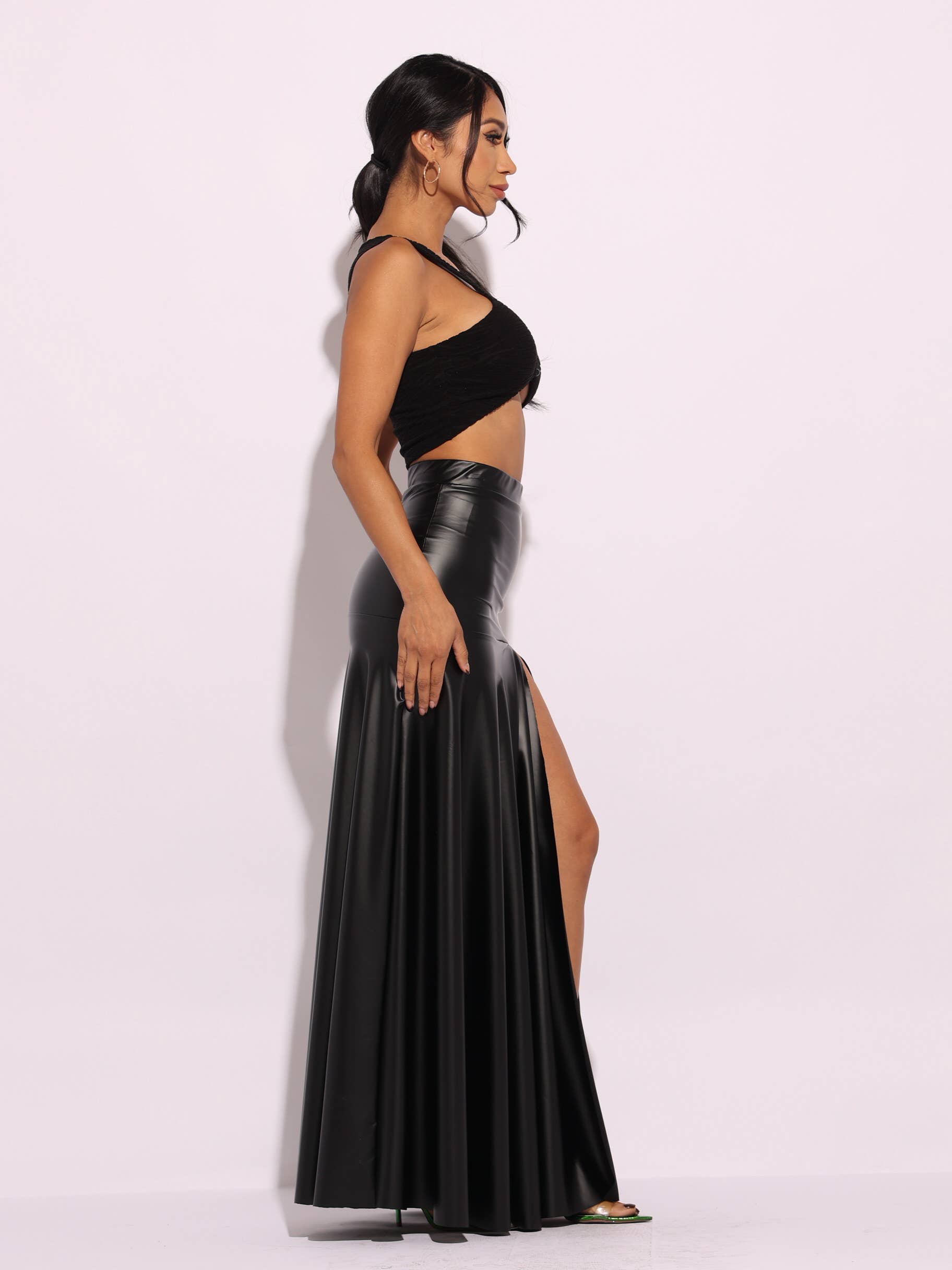 K Too - Wholesale Skirt - Women's - Matte PU maxi skirt with high slit14
