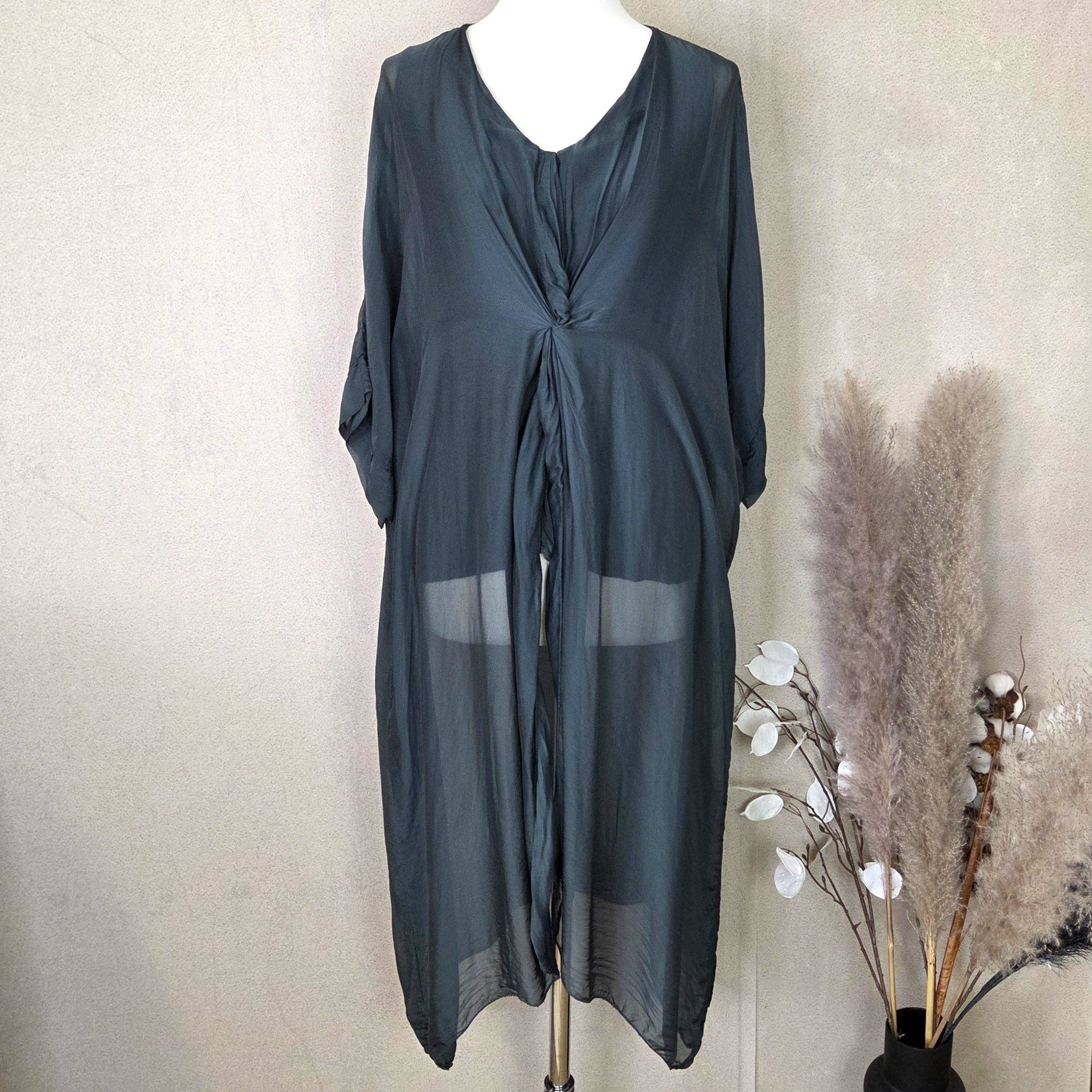 Tempest Designs – wholesale Blouse – Women’s – Silk blend twist detail longline V-neck top (M-L)2