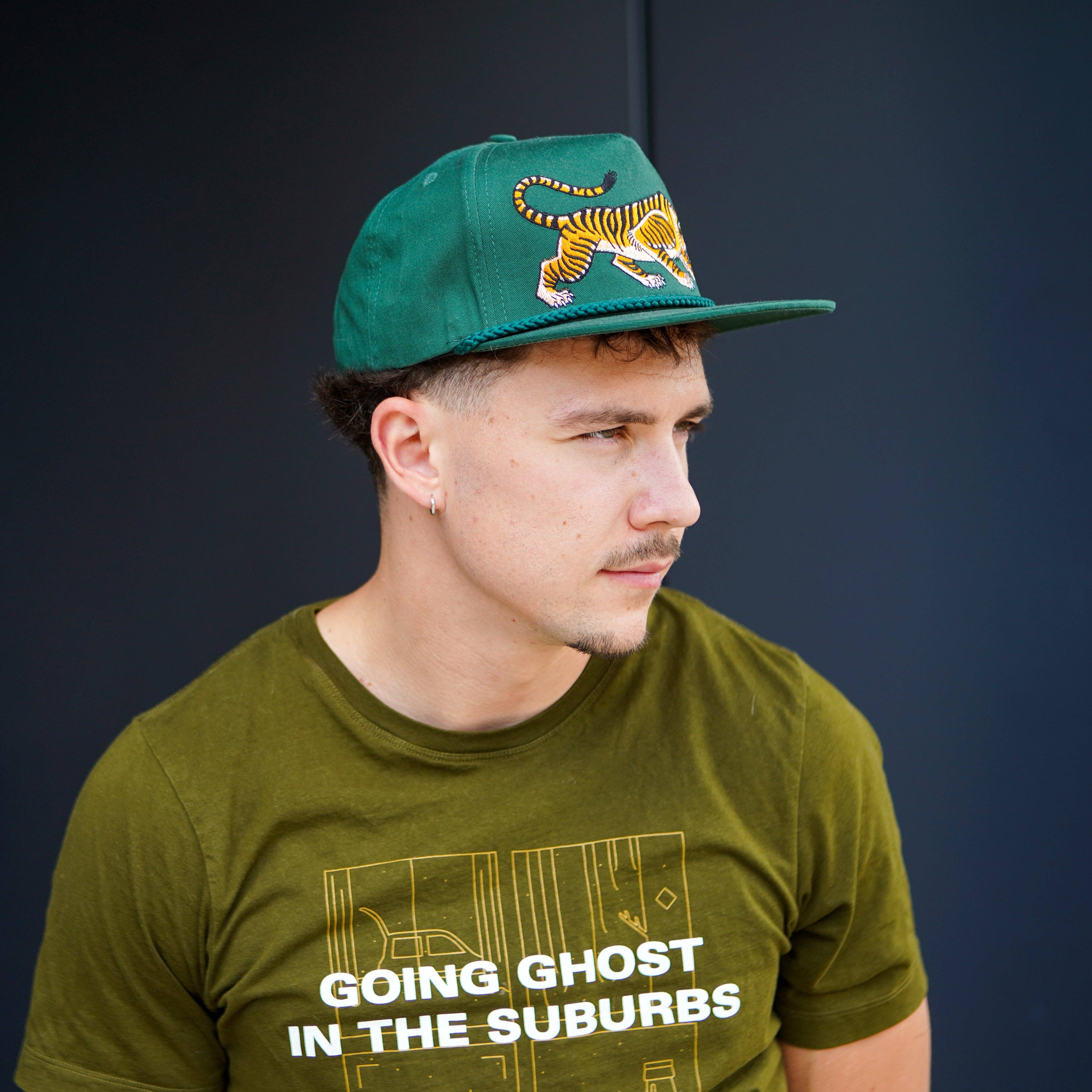 Stuntin Goods - Vendita all'ingrosso Cappellino con visiera piatta - Unisex - Cappello unisex con tigre in stile tatuaggio tradizionale10