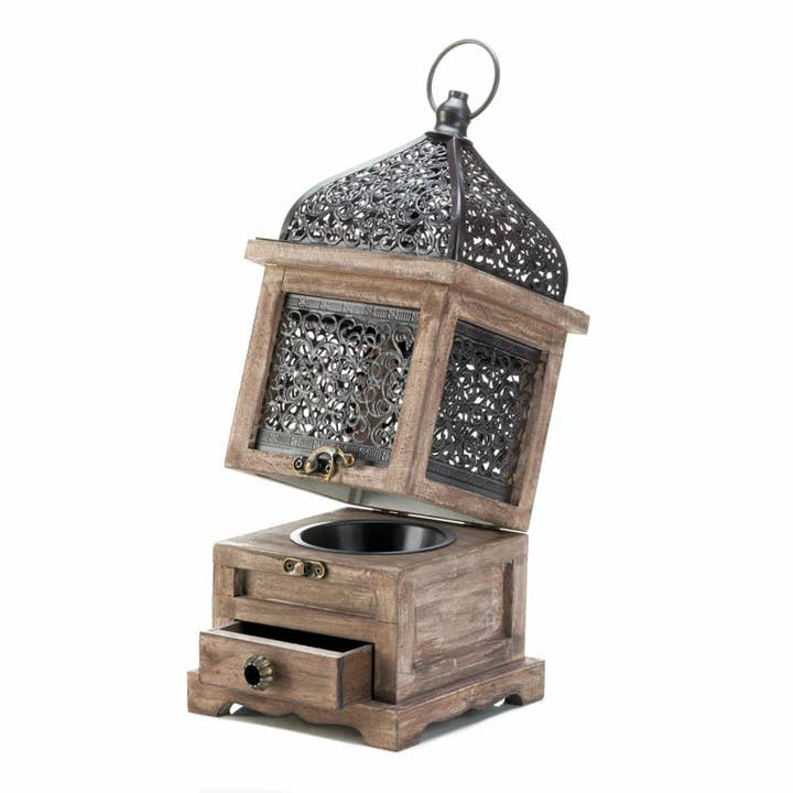Zingz Home - Wholesale Lantern - Large Flip Top Wooden Lantern