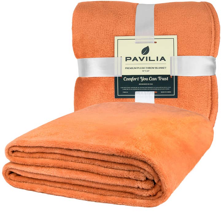 Pavilia - Wholesale Throw blanket - Classic Fleece Throw Blanket109