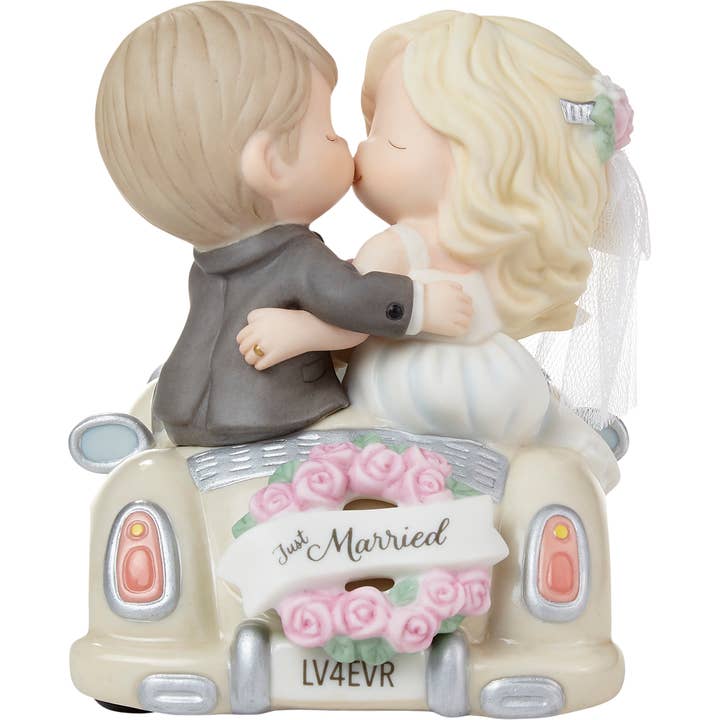 Precious Moments - Wholesale Decorative Figurine - Precious Moments Couple In Just Married Car Figurine