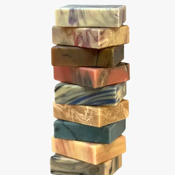 RavenSong Soap & Candle - Vendita all'ingrosso Saponette - Sapone Artigianale al Tabacco Sacro| Agrumi + Foglia di Tabacco + Vaniglia2