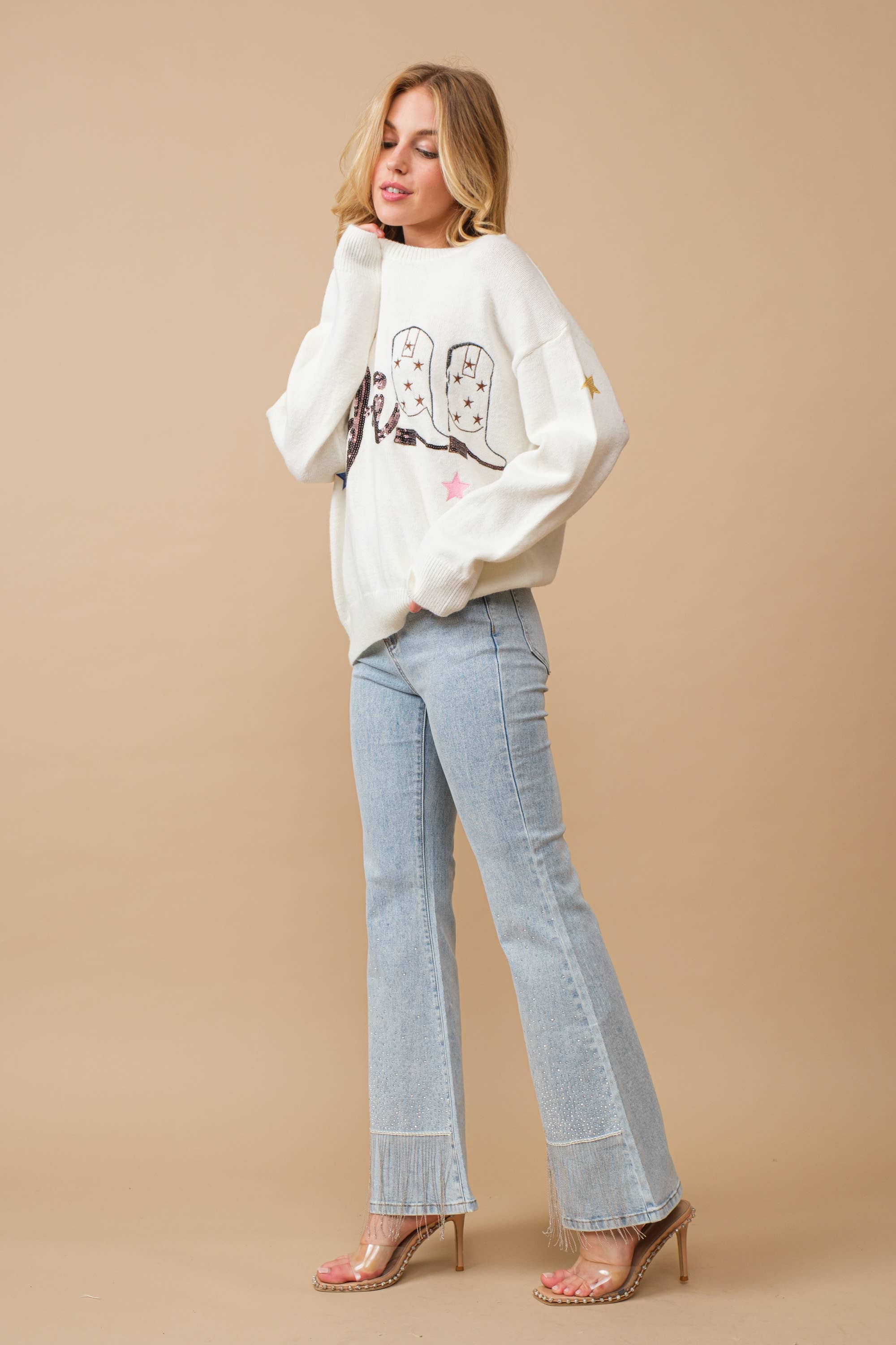 Blue B - Vente Jean – femme - Jean évasé en coton stretch avec strass cloutés et franges16