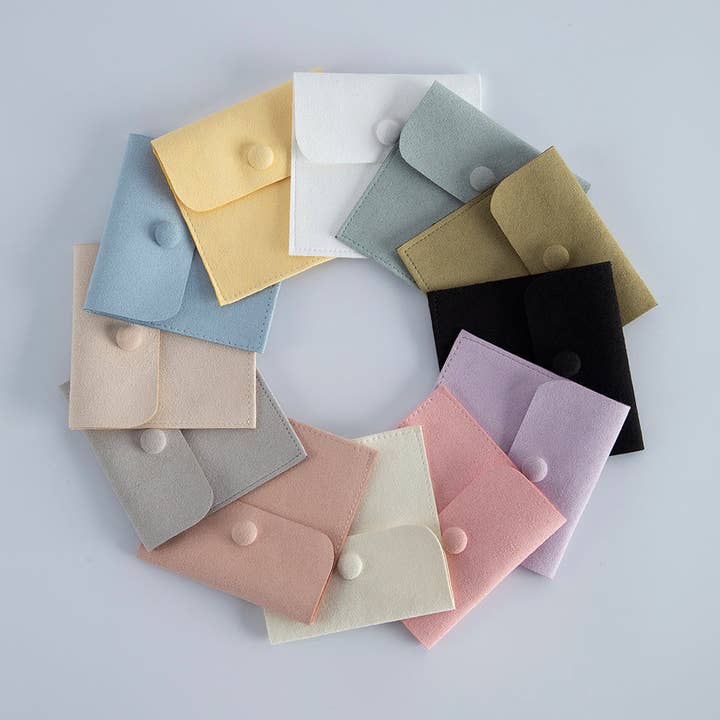 Pochette à bijoux en gros - Enveloppe avec pochette à boutons Logo Cu pour la vente par ZaraJewellery