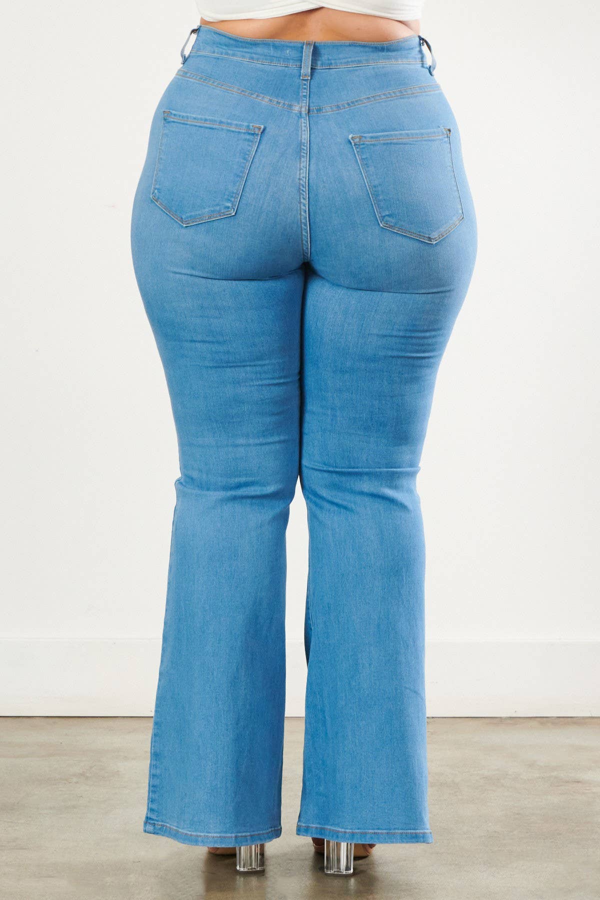 Vibrant M.i.U - Vente Jean – femme - Jean évasé taille haute pour grande taille12