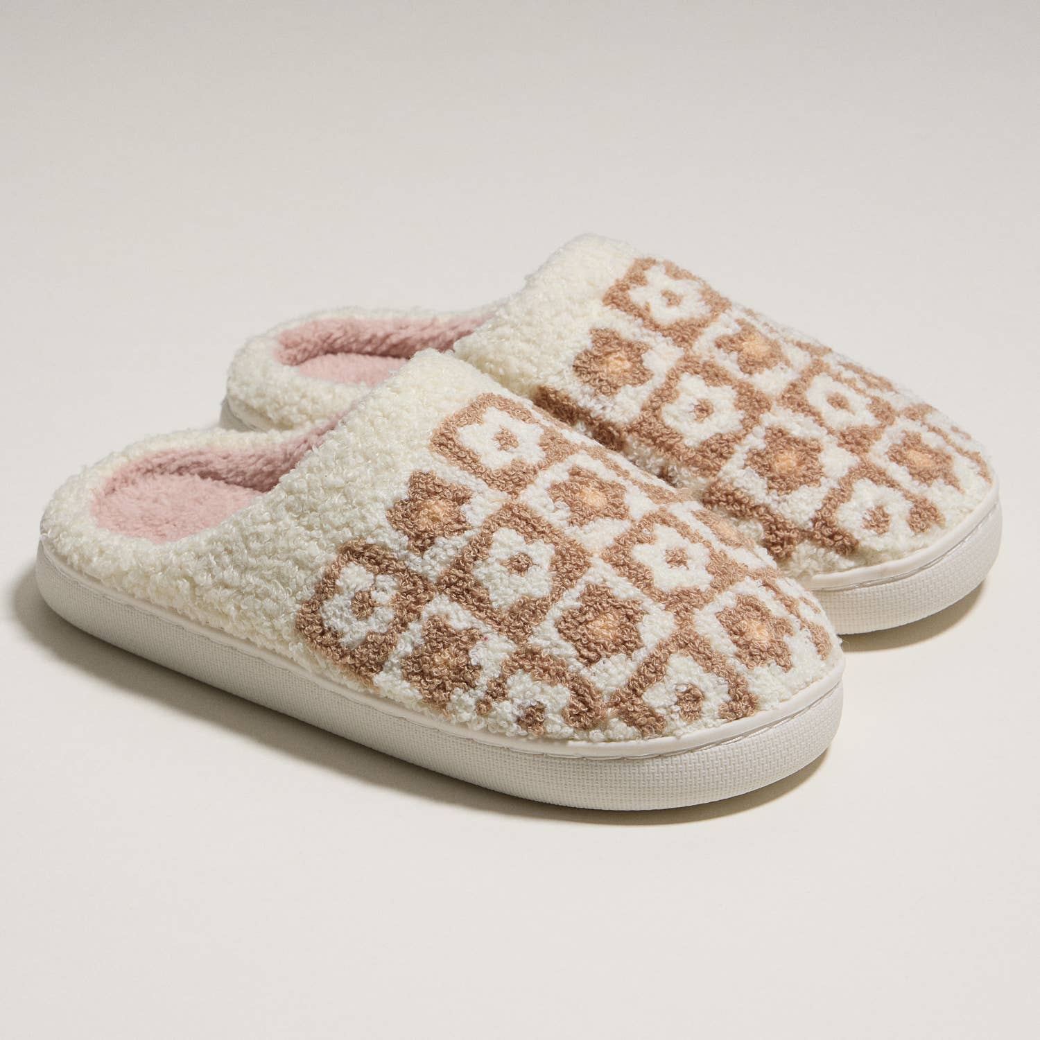 Frem - Vente Chaussons – femme - Chaussons d'intérieur élégants à blocs de couleur florale3