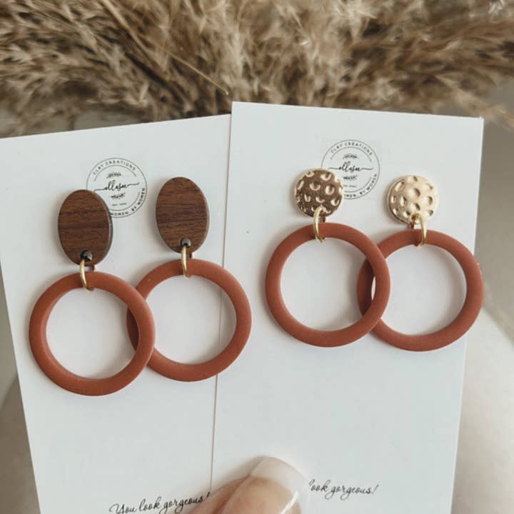 ElleseeWomen - Wholesale Dangle Earrings - Kerry Dangles11