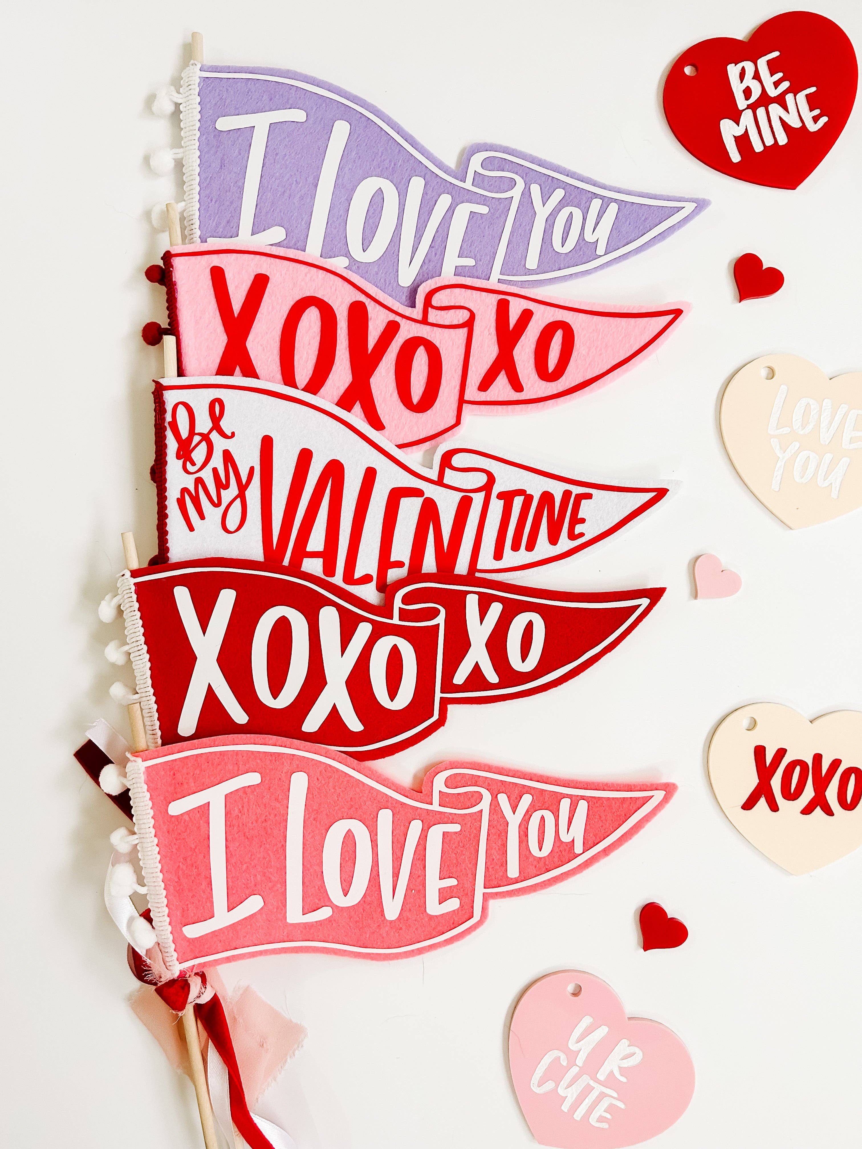 Goldie Letter Company - Wholesale Banner - Be My Valentine Flag2