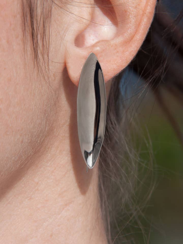 Concave Silver Earrings for wholesale by YANIRA GARCI