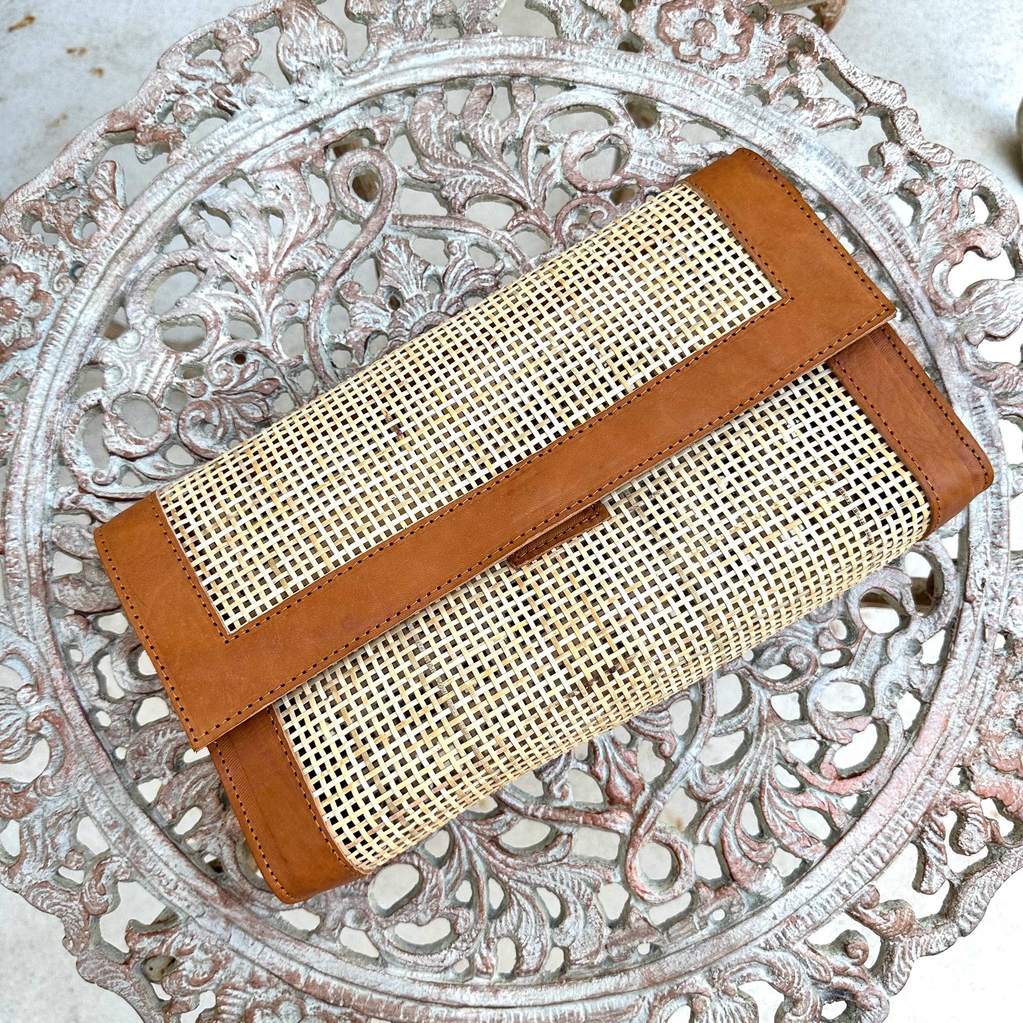 Voyage the Label - Wholesale Clutch bag – women's - Seoul Rattan Bag - Tan 6