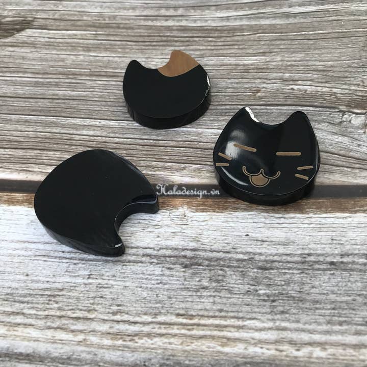 Hala Design - Wholesale Spoon Rest - Kawaii Buffalo Horn Cat Chopstick Rest2