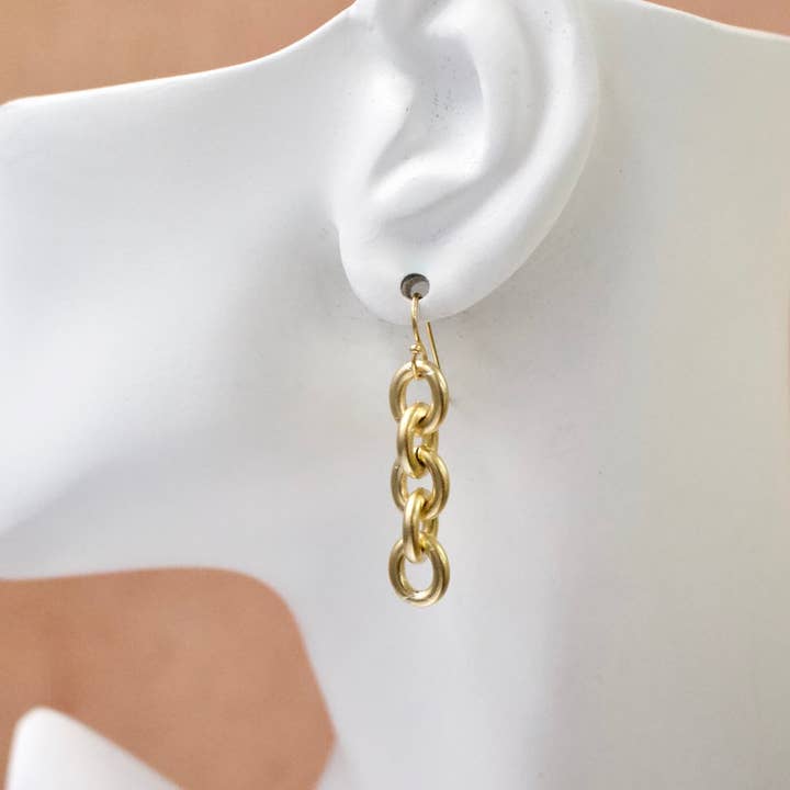 a.v. max - Wholesale Dangle Earrings - Lux Baroque Chain Gang Earring|Matte Gold|Matte Silver