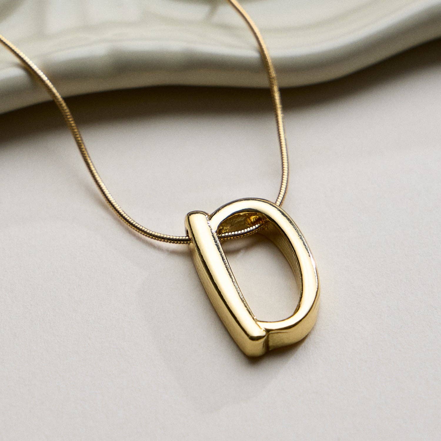 Frem - Wholesale Pendant/Charm Necklace - A Set of 16 Letters Gold Dipped Necklace – Gold & Silver Alphabet Charm Jewelry10