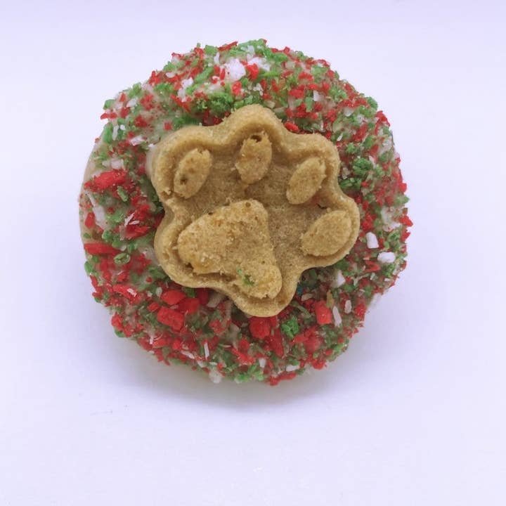 MR WUFFles – wholesale Pet treats – Dog – APPLE-SOLUTELY WoofNUT Bakery Treat for Dogs - Natural Dog Treats