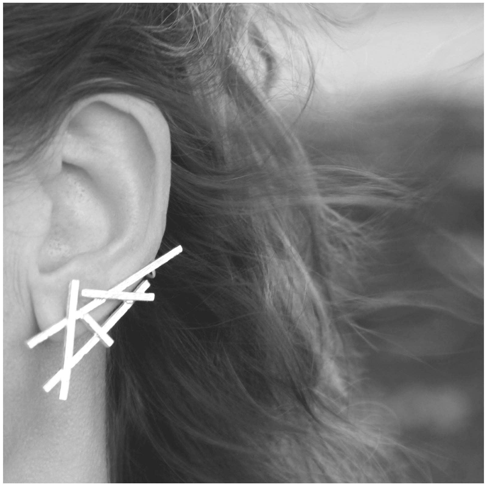 Lepa punca - Wholesale Dangle Earrings - Lea L Gold Earrings2