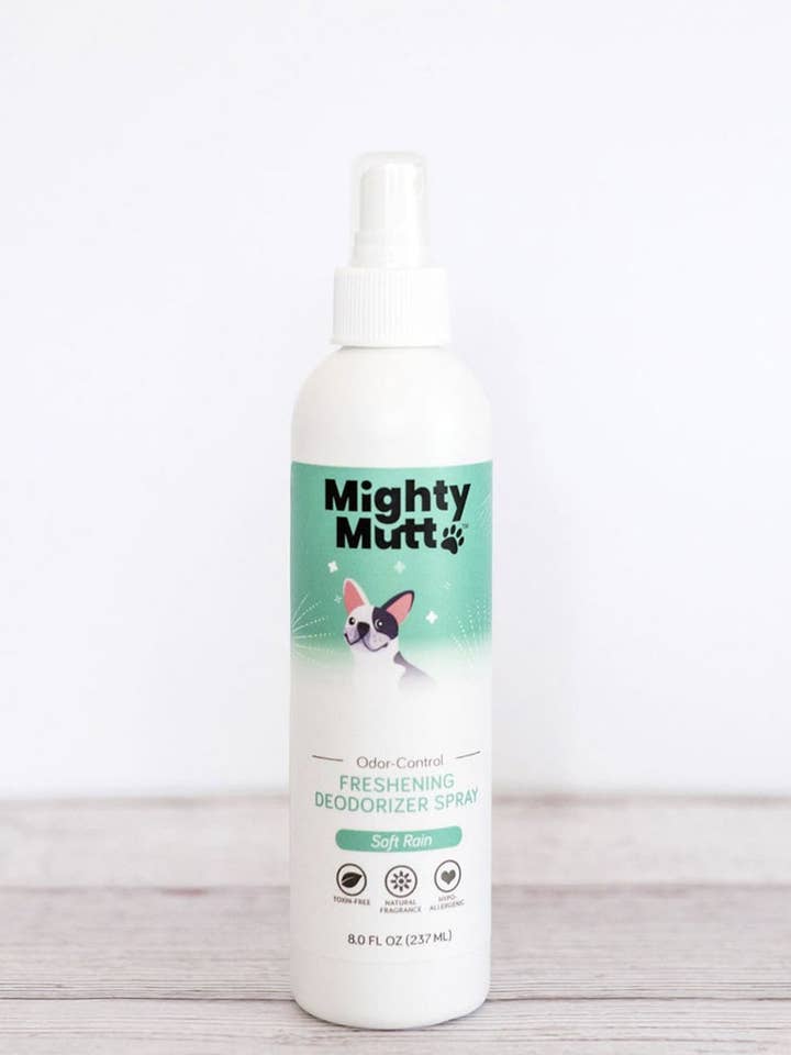 Spray désodorisant rafraîchissant pour chiens pour la vente par Mighty Mutt