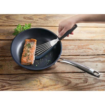 LACOR MENAJE PROFESIONAL S.L. - Wholesale Spatula/Turner - Pro Fish Spatula1