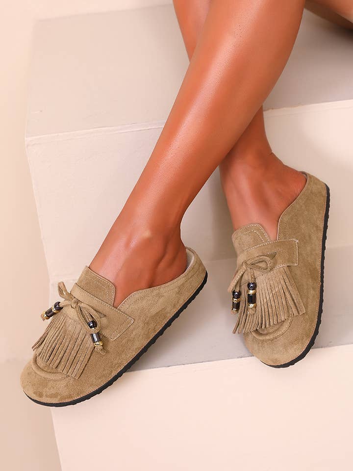 Joia Paris - Wholesale Loafers - Women's - Fringed mules with decorative pearls H8-979C