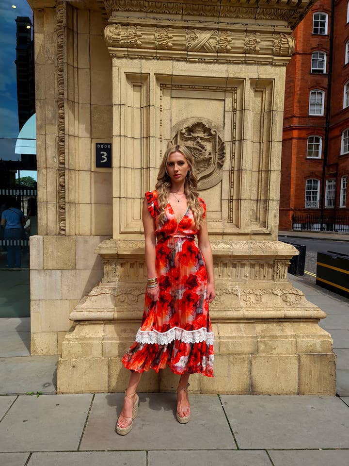 Notting Hill Midi Kjole for engroshandel hos Gooshwa