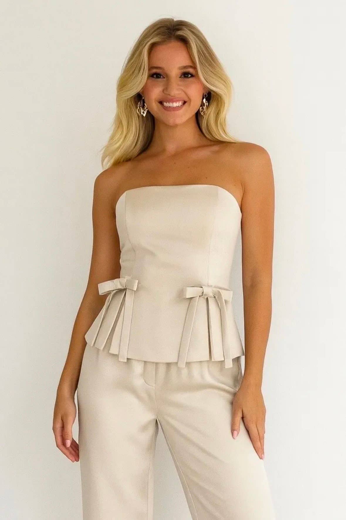 Frime - Wholesale Blouse - Women's - Satin bustier top with bow - 32557