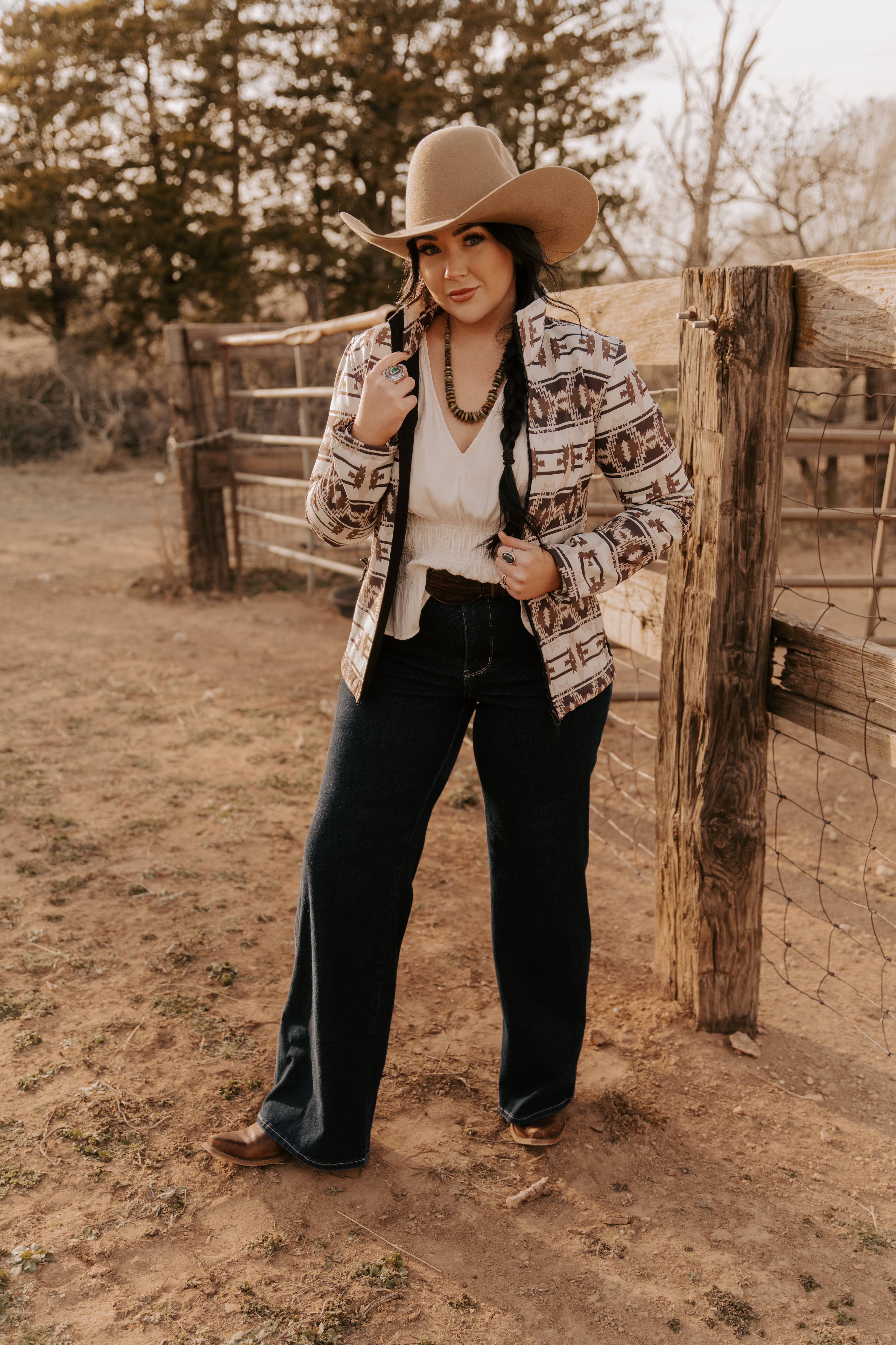 AZTÈQUE Veste Softshell Femme en tissu contrecollé imprimé aztèque-L-25922 en vente sur Faire1