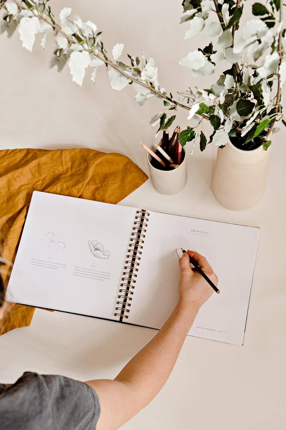 Paige Tate & Co. - Wholesale Crafts, Hobbies & DIY Book - Florals By Hand: How to Draw Modern Floral Projects3