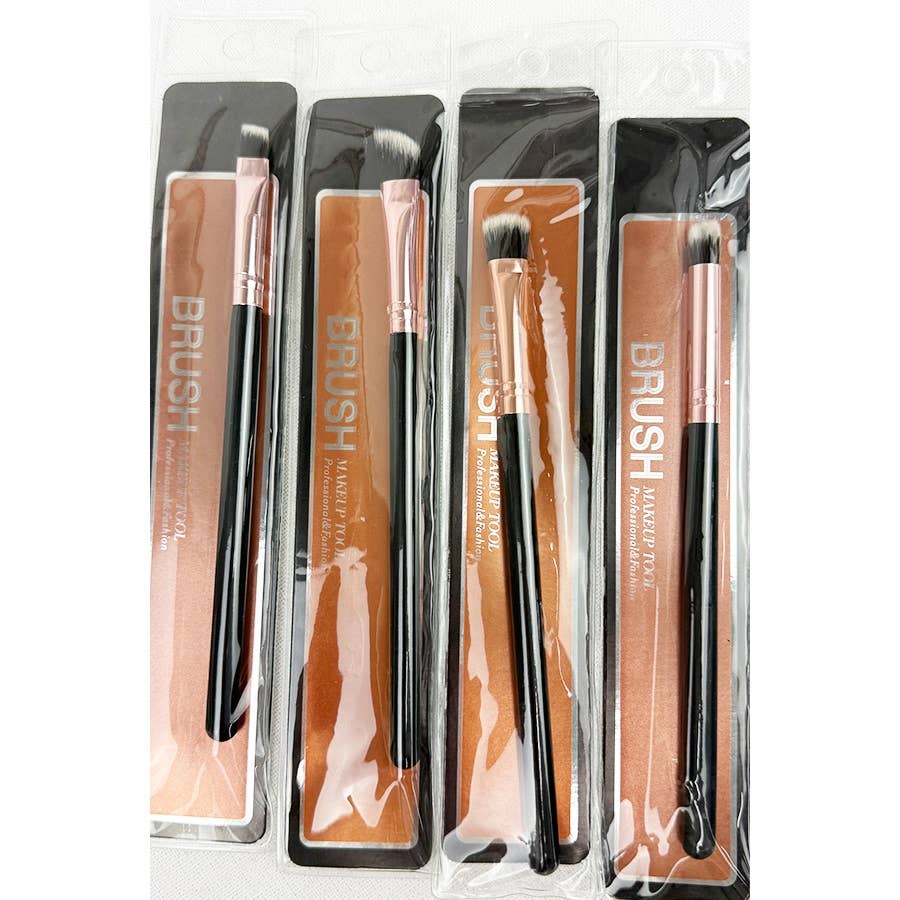 BLACK 4 Kind Beauty makeup brushes set for wholesale on Faire5